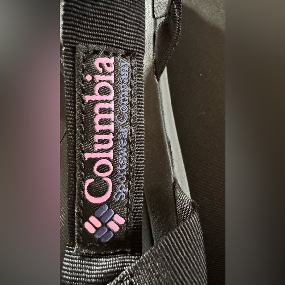 - Columbia women’s sandals - Picture 3 of 9